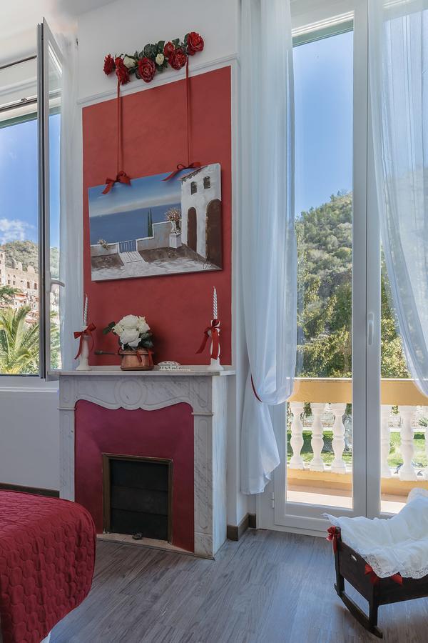 Dussaiga - La Casa Di Meluccio Dolceacqua Exterior foto