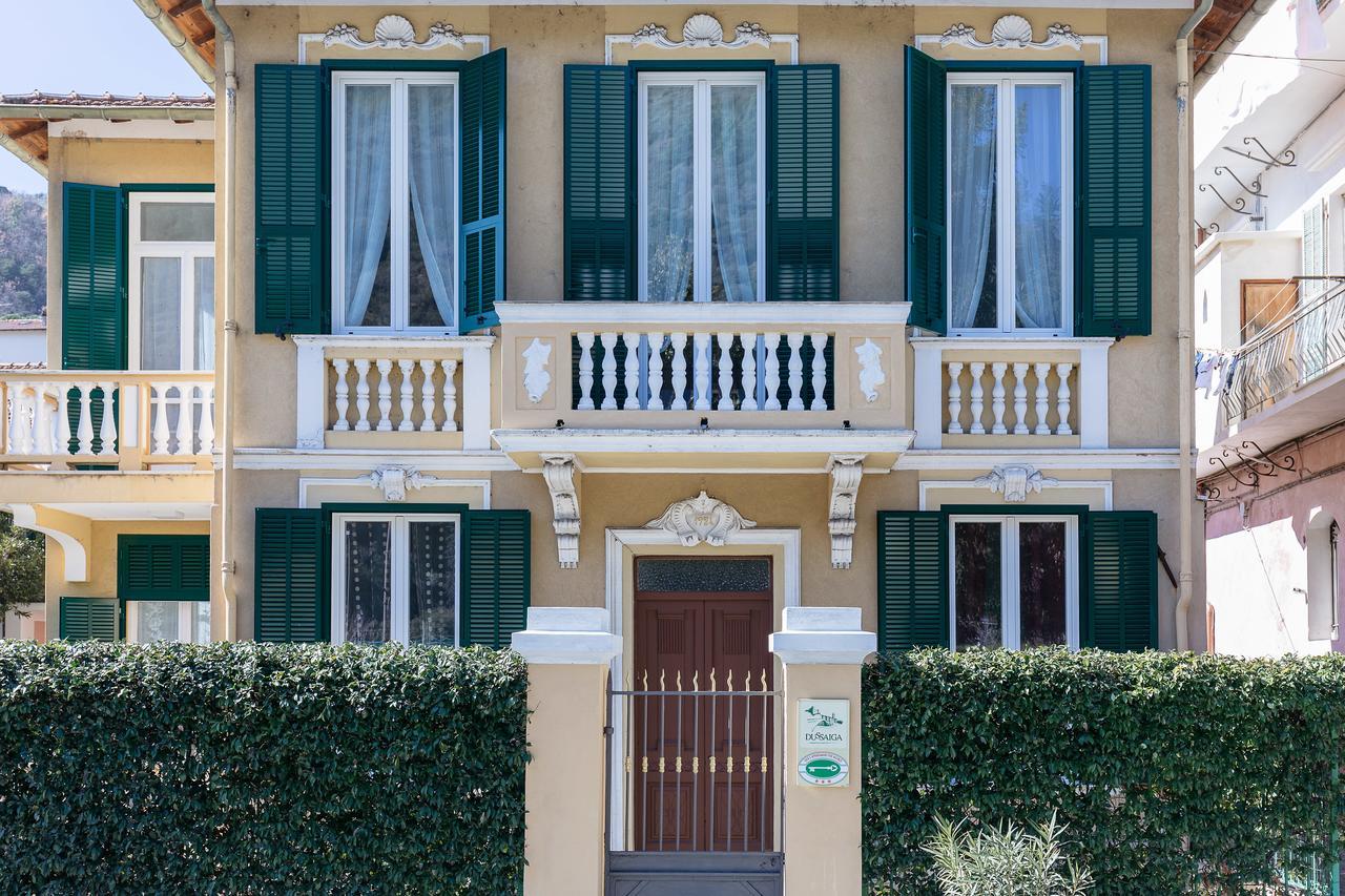 Dussaiga - La Casa Di Meluccio Dolceacqua Exterior foto